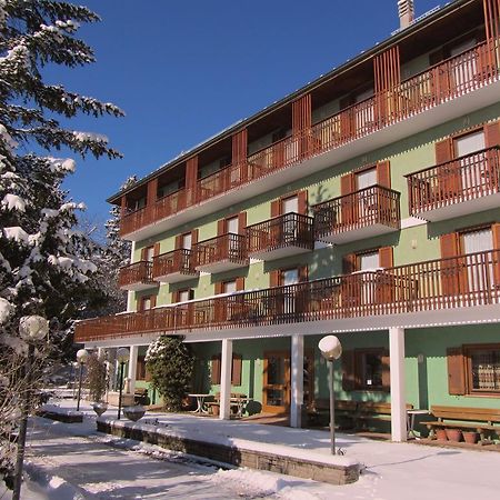Albergo Monteverde Lavarone Buitenkant foto
